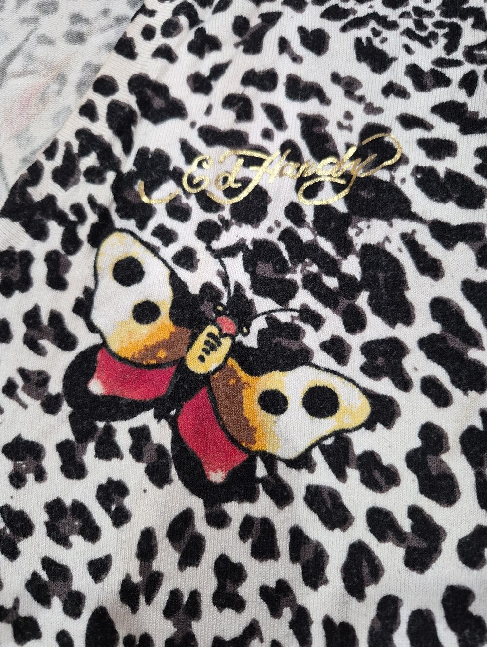 ED HARDY Black & Cream Animal-Print V-Neck Tunic Sweater - Size M - Picture 7 of 9